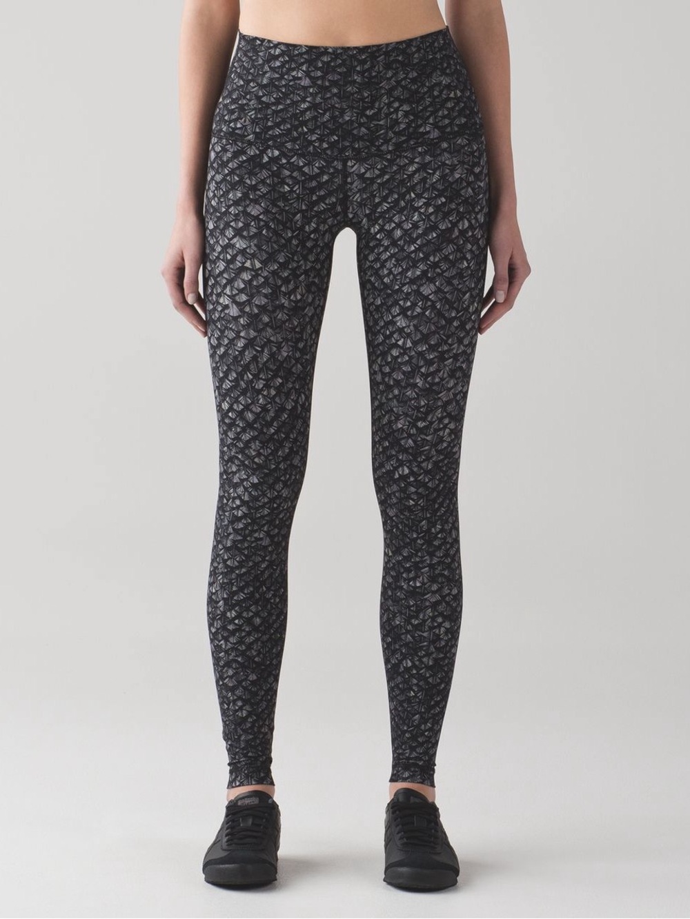 Lululemon Wunder Under Pant Hi-Rise Nulux Iridescent Multi Black Size 6